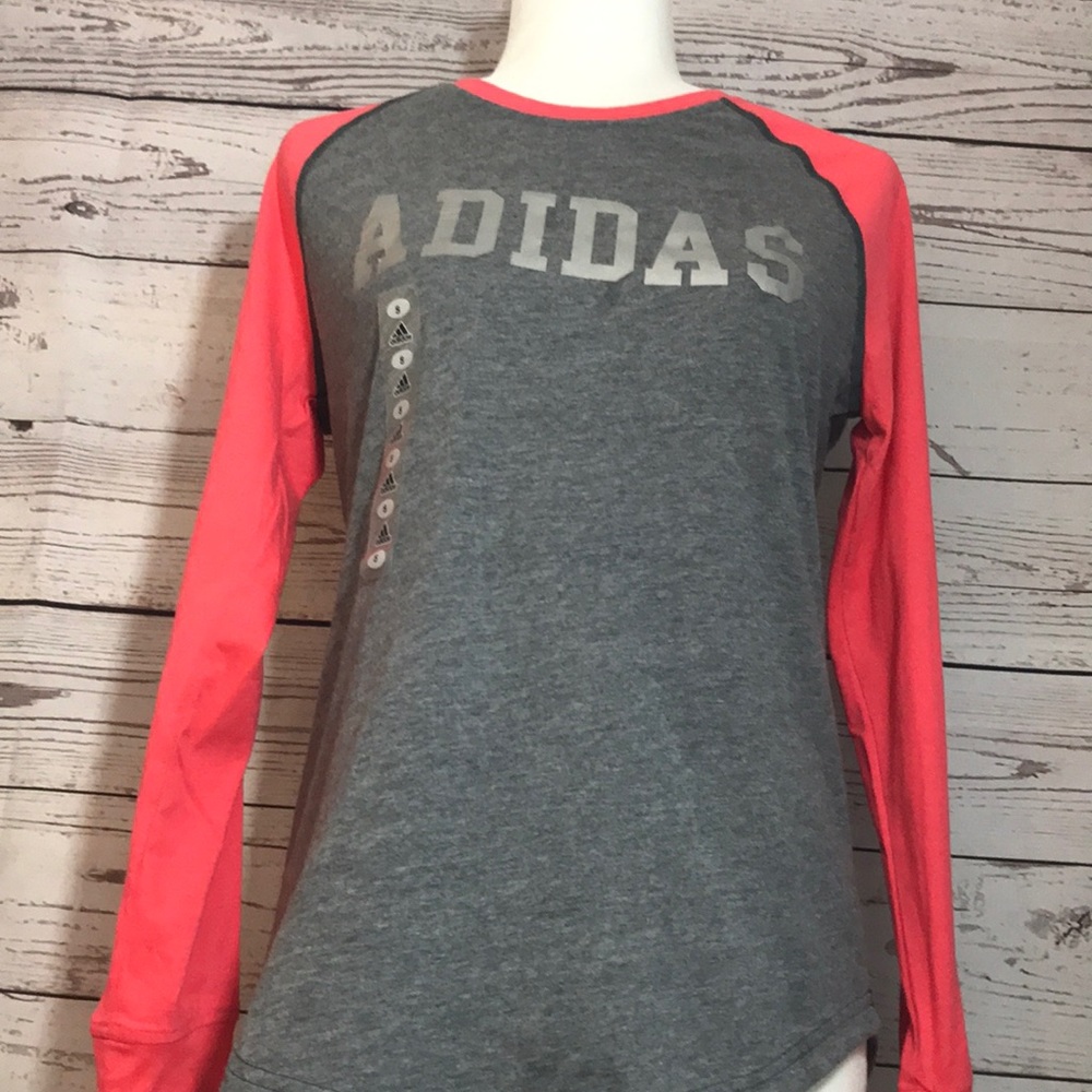 NWT! ADIDAS - Long Sleeve Tee - Small